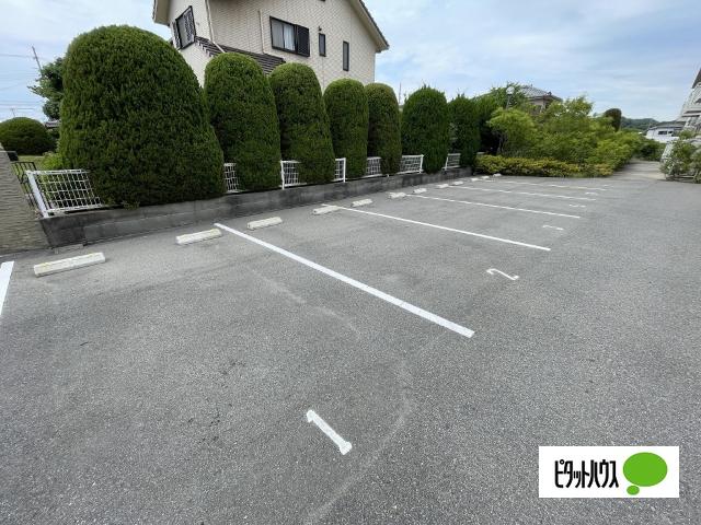 ファールン ヒュース（205） 駐車場