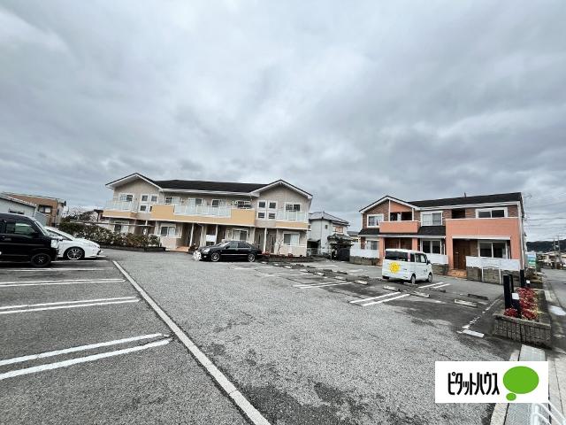サンリットⅡ　（和歌山市福島）（103） 駐車場