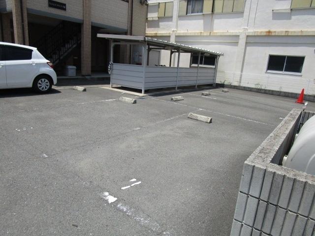 フジパレスリベーラ今福（101） 駐車場