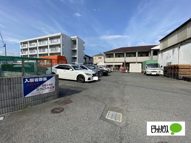 ファイン　ヴィラ（205） 駐車場