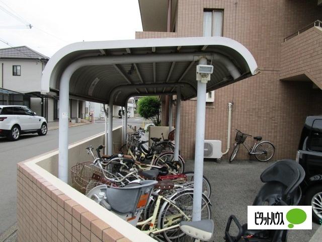 リベラルパレス新留（101（店舗）） 共有部分