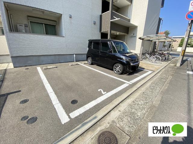 フジパレス田中町（205） 駐車場