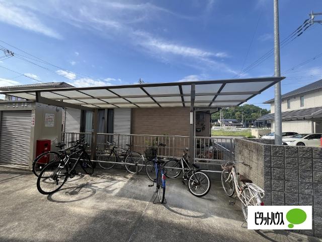 シャーメゾン重根WEST（102） 共有部分