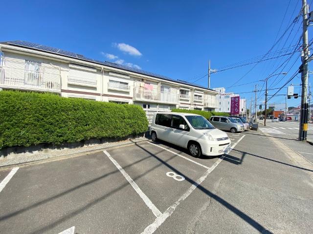 タウニィN（210） 駐車場