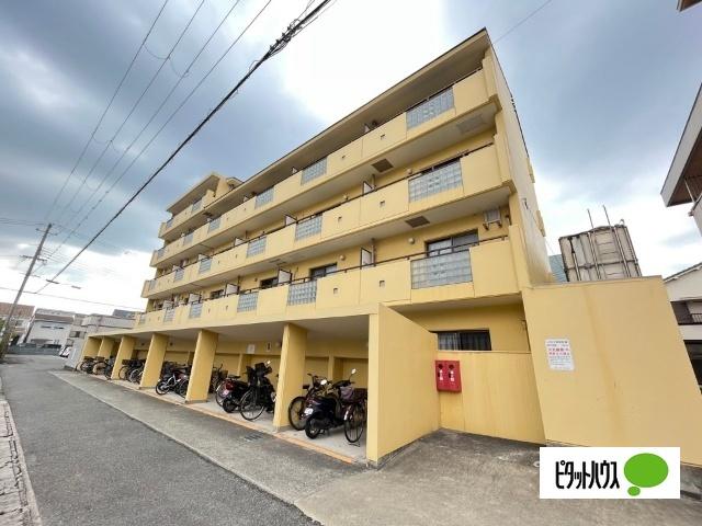 マンション本町（211） 外観
