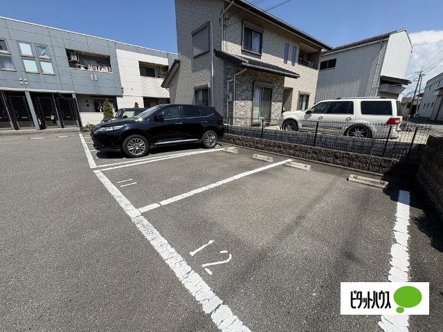 サン・モール松江（205） 駐車場