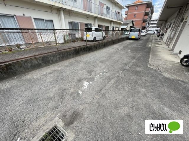畑口住宅（2-6） 駐車場