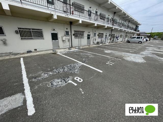 マンション紀の国（10） 駐車場
