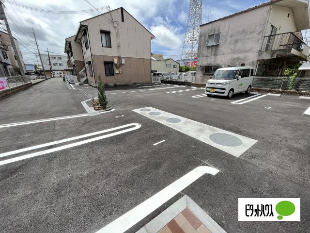 クオリティーハイム（101） 駐車場