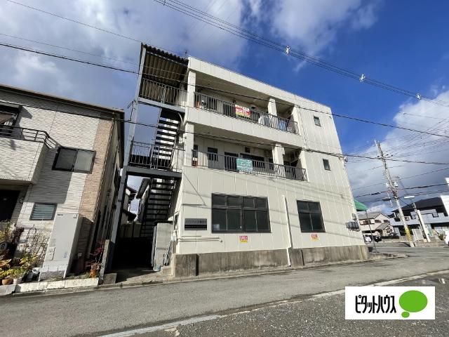 メゾンフェリス楠見中（301） 外観