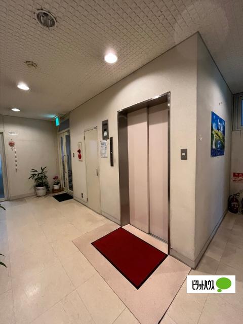 プラザ　パルビル エントランス