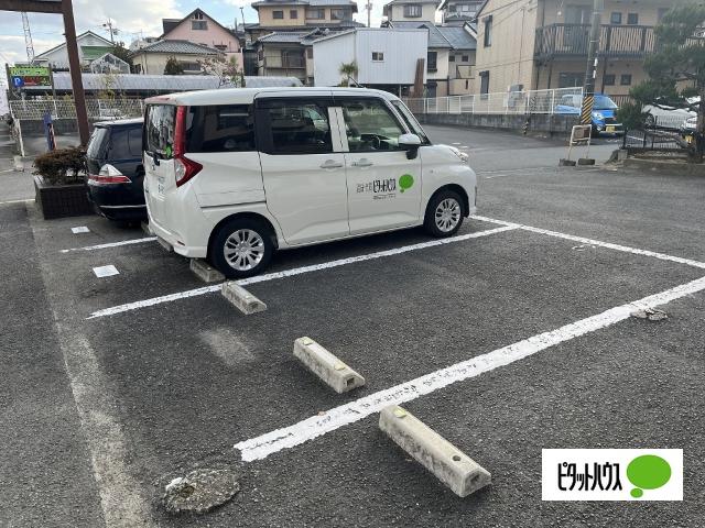 和歌山市塩屋店舗 駐車場