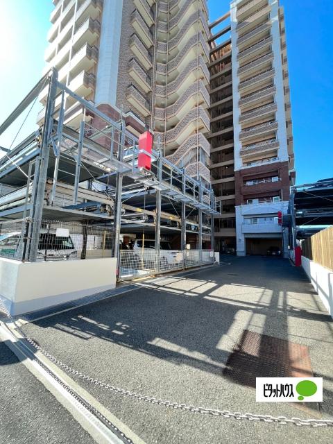 アリストタワー和歌山シティ 駐車場