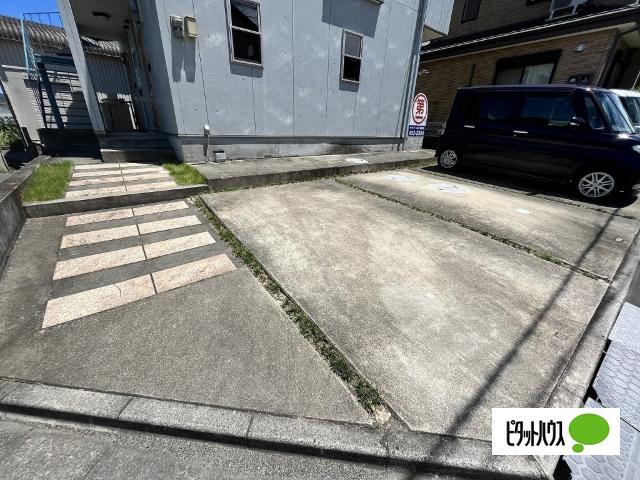 夢フォー・ラ園部（102） 駐車場
