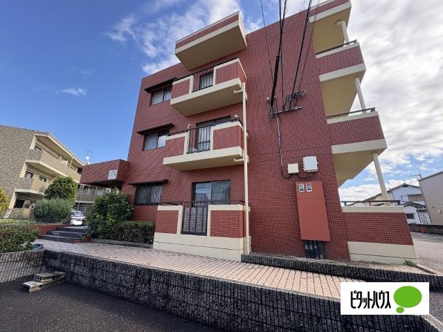 ＩＶＹ−ＳＱＵＡＲＥ（302） 外観