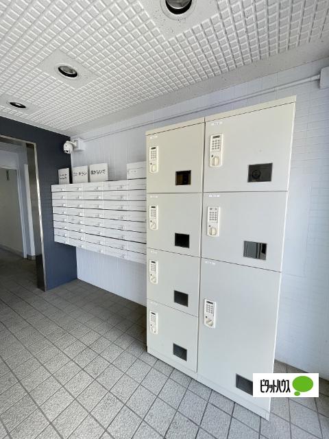シャルル岩出（302） 外観