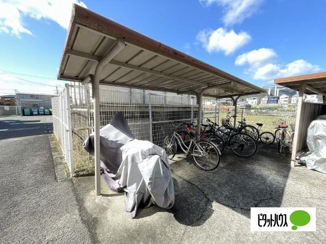 シャルル岩出（302） 共有部分
