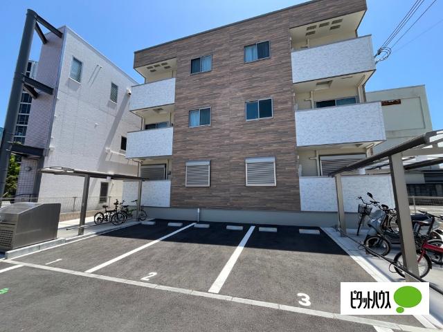 フジパレス中之島Ⅱ番館（303） 駐車場