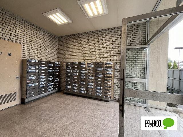 和歌山市十三番丁マンション ロビー