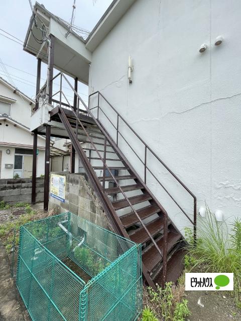 メゾン西庄Ⅱ（2） エントランス
