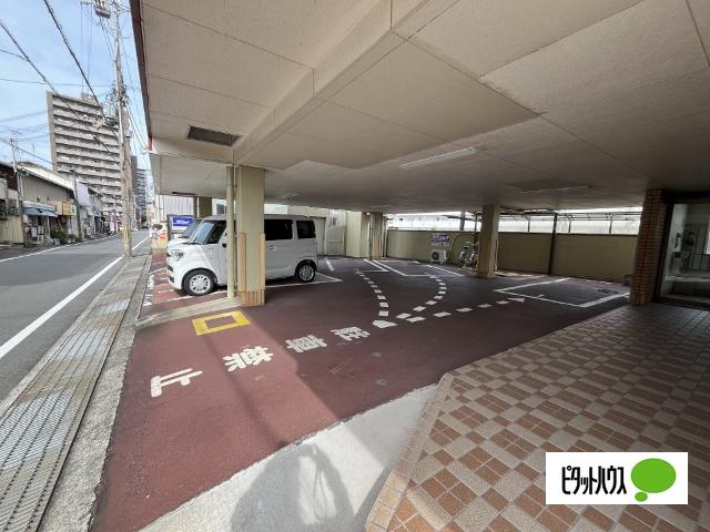 ネクサス太田（307） 駐車場