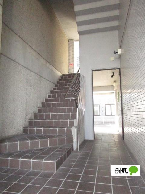 三幸プラザ貴志川（701） エントランス