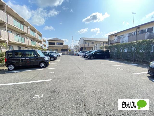 ストリームヴィレッジ（106） 駐車場