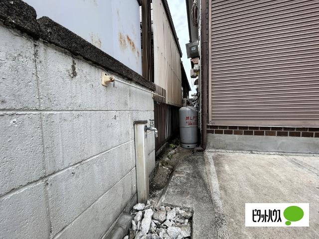 貴志川町神戸107-18戸建て エントランス
