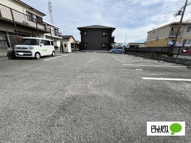 ハイステージ大谷（202） 駐車場