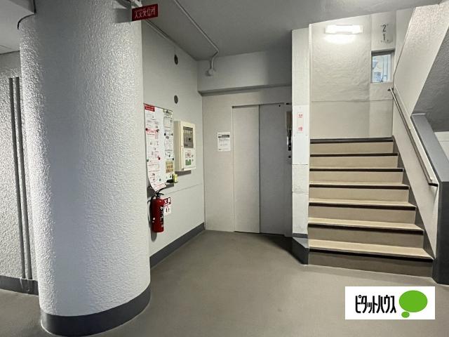 和歌山市友田町マンション ロビー