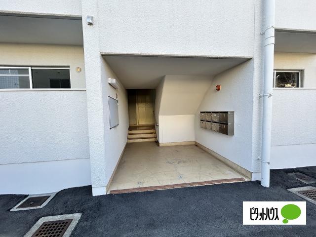 マンション財 エントランス