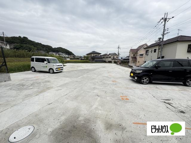 TJ山　A棟 駐車場