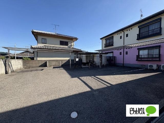 ネクサス小雑賀Ⅰ（103） 駐車場