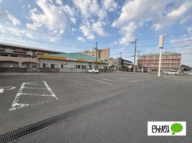 紀三井寺店舗（-） 駐車場