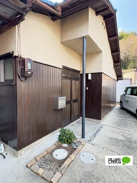 和歌山市冬野一戸建 エントランス