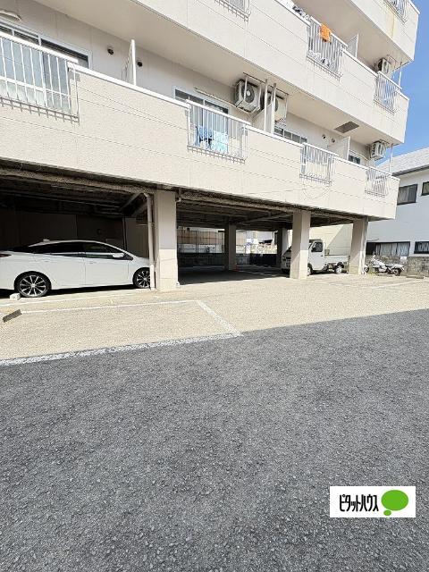 MFシティマンション（204） 駐車場