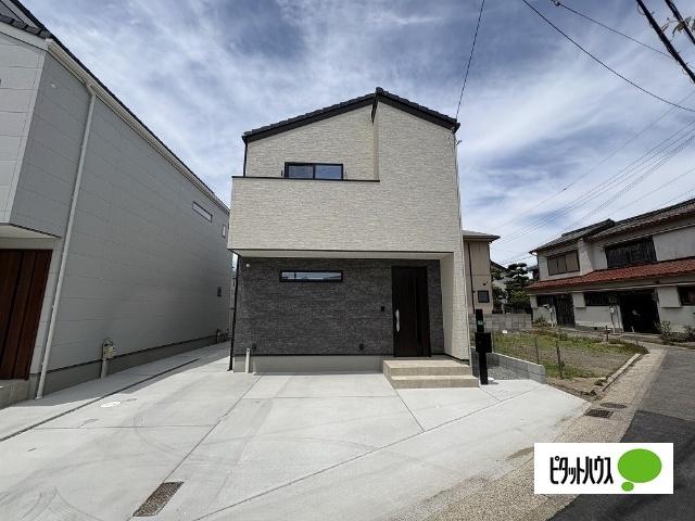 西高松1丁目15-28戸建 外観
