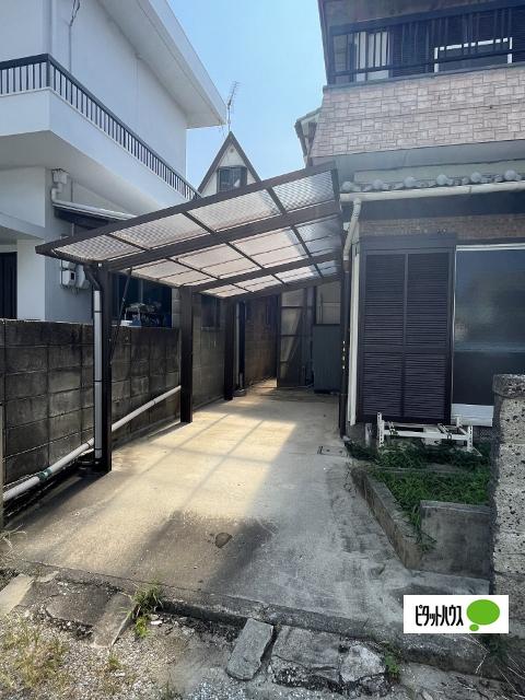 和歌山市杭ノ瀬一戸建 駐車場