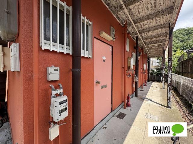 コーポ葵（102） エントランス