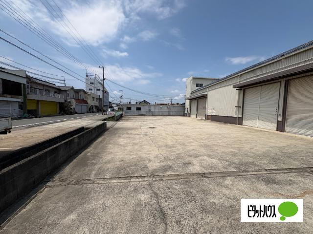 和歌山市禰宜事務所付工場（102） 駐車場