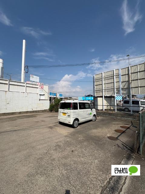 和歌山市狐島倉庫（101） 駐車場