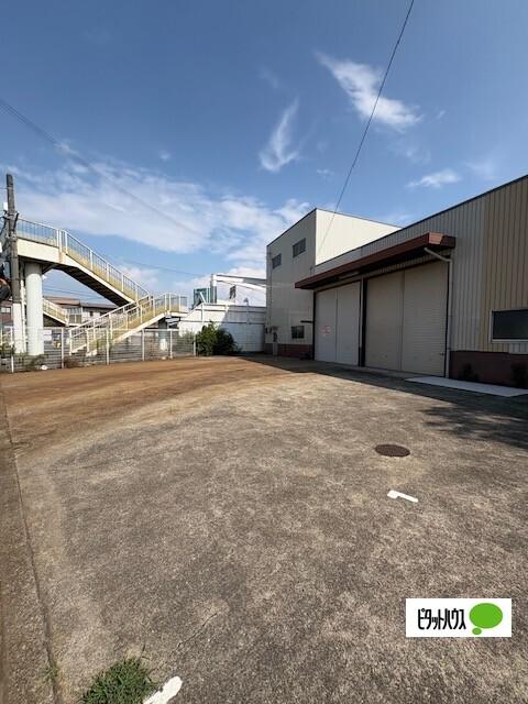 和歌山市狐島事務所付倉庫（101） 駐車場
