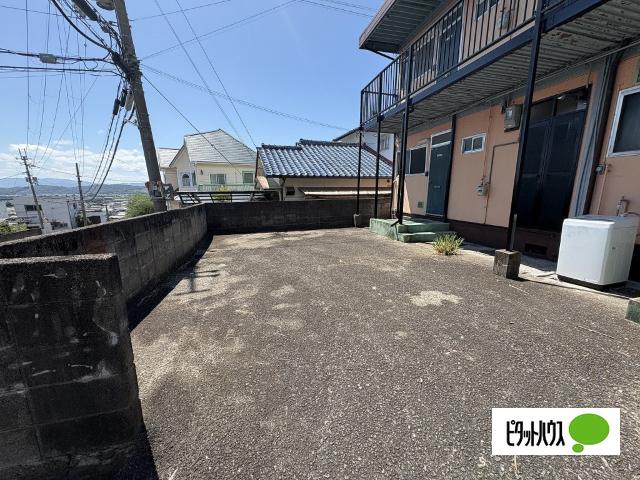 ハイツ岩本Ⅱ（101） 駐車場