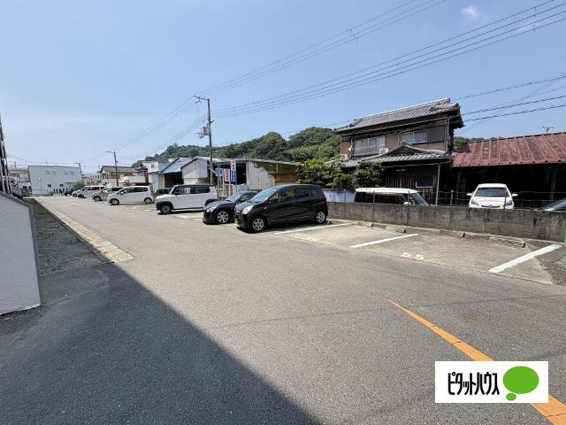 ビレッジハウス湯浅２号棟（0110） 駐車場