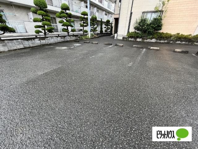 NN21（103） 駐車場