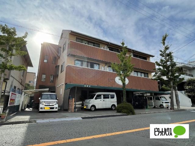 シャールス園部（301） 外観