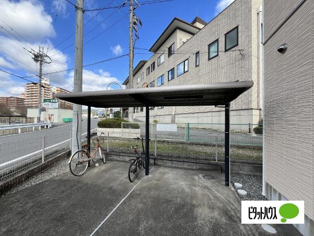 シャーメゾン岩出 物件画像