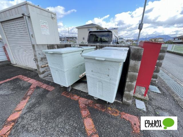 カルムガーデン岩出 物件画像