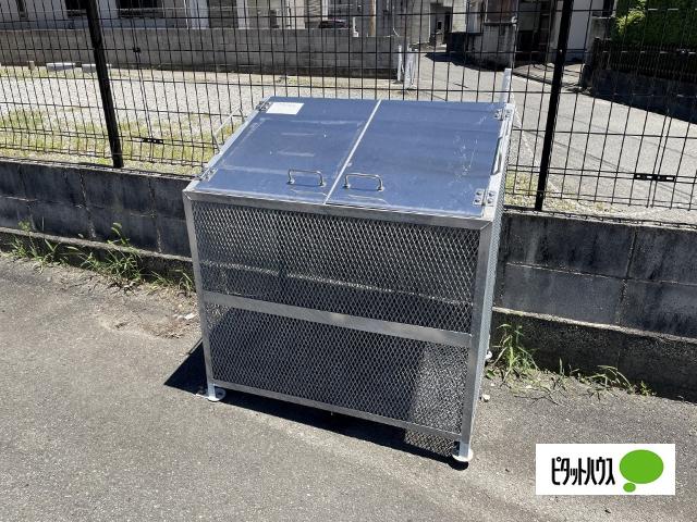 ファミーユ 物件画像