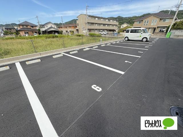 グランフロイデ六十谷 物件画像